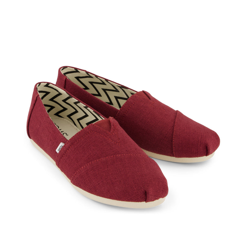 Alpargata Classic Ruby Heritage Canvas - Front View Alpargata Classic Ruby Heritage Canvas - Front View